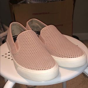 Sperry Topsider slip on shoes